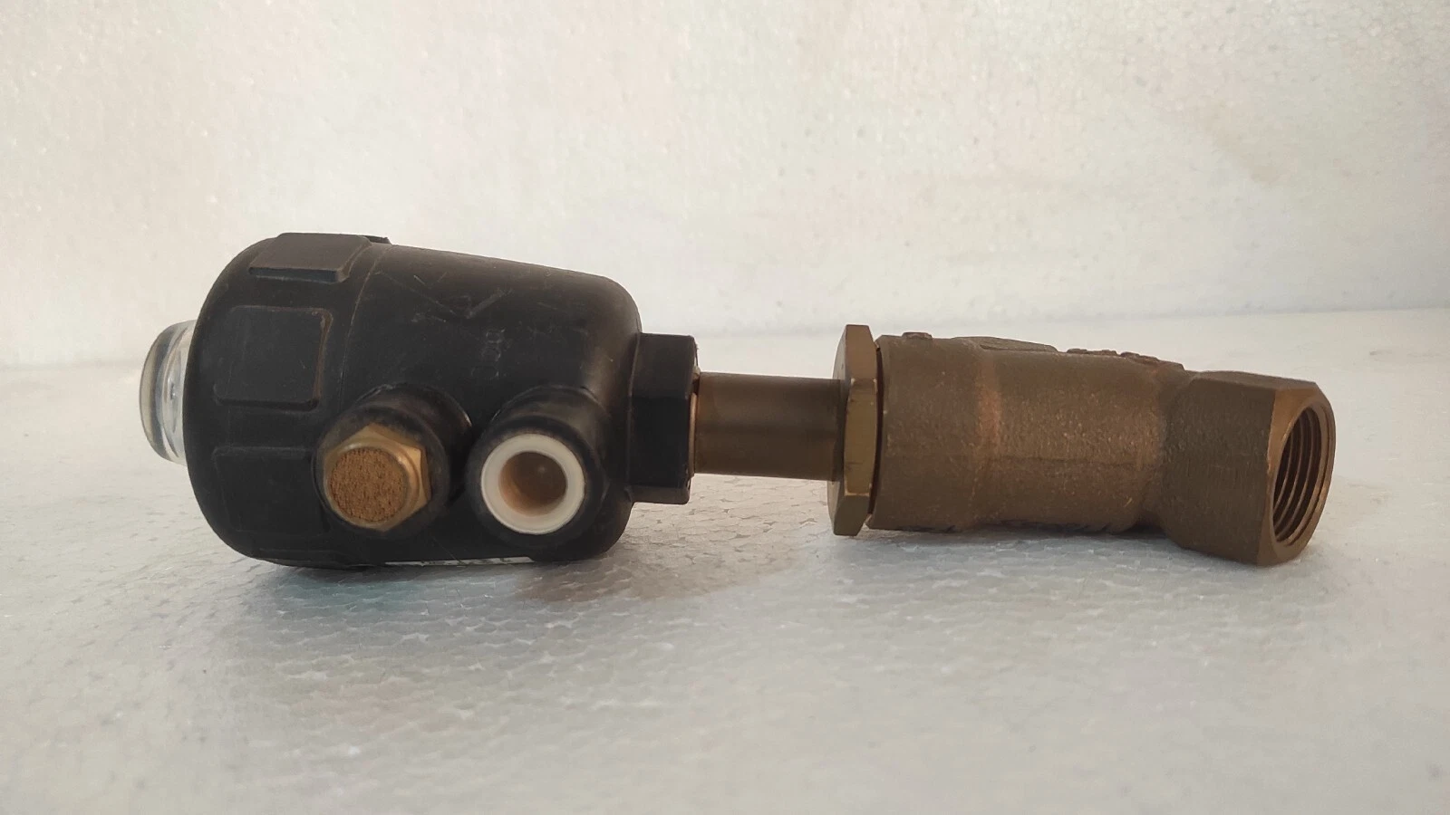 admin/uploads/uploads/burkert 2000 pmeumatic angle valve nbr g3 pmed_6.webp